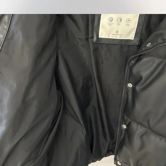 Hollister black faux leather puffer jacket Size M - Picture 6 of 6